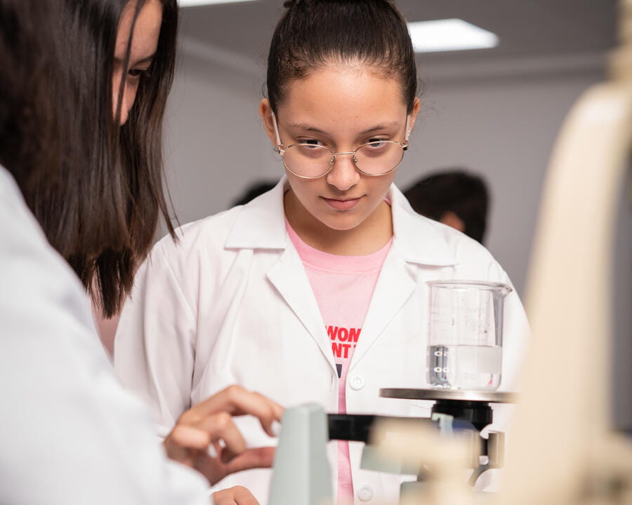 Colegio Menor Samborondón | Colegio particular en Guayaquil - Image-50-pattern