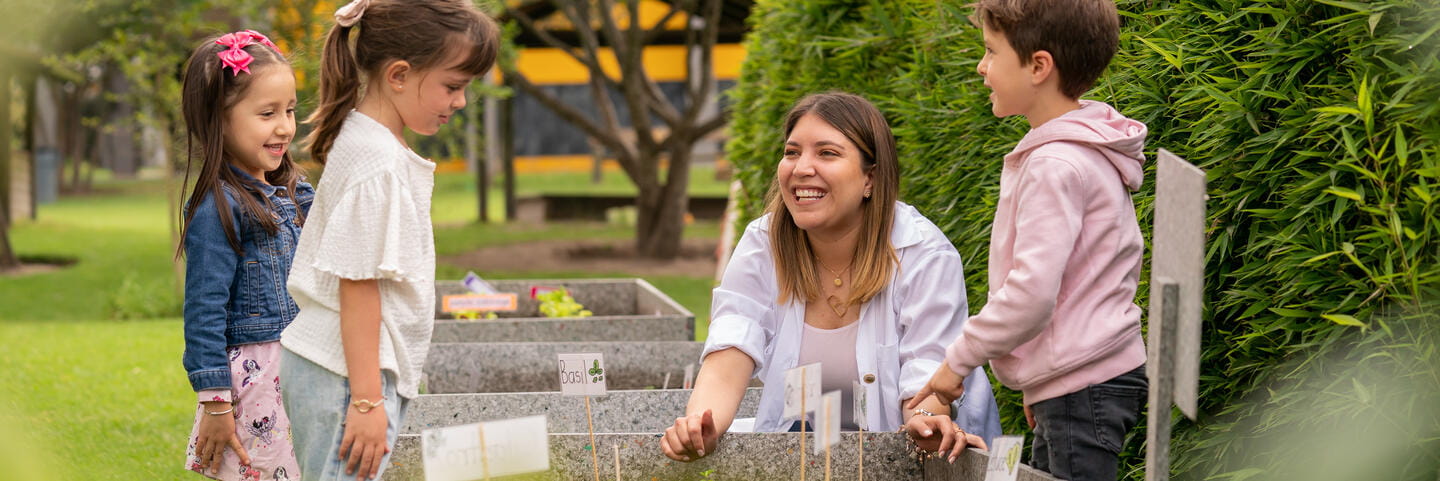 Preguntas frecuentes | Colegio Menor Quito | Nord Anglia - Copy of FAQ page block