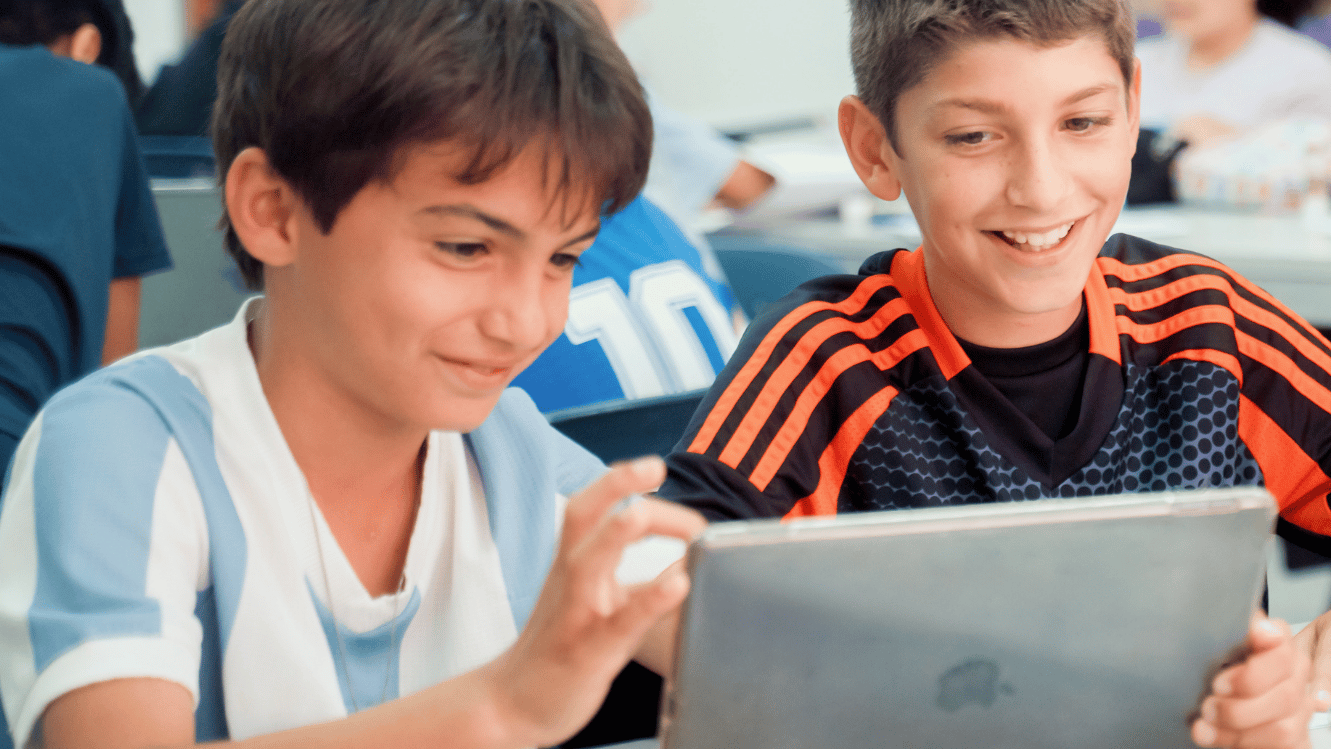 Healthy Screen Time for Children | Colegio Menor Samborondón - Colegio Menor Samborondon - How much screen is healthy for children