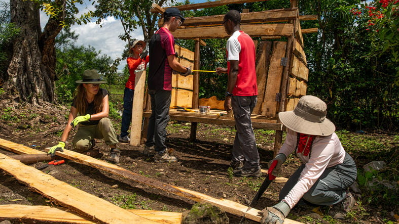 Información para padres | Colegio Menor Samborondón - 03 Feature Cards