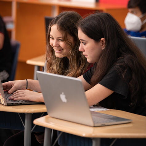 Campus | Colegio Menor Samborondón - Small Text And Image 1