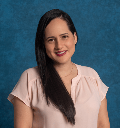 How We Teach | Colegio Menor Samborondón - Feature Cards Tabs